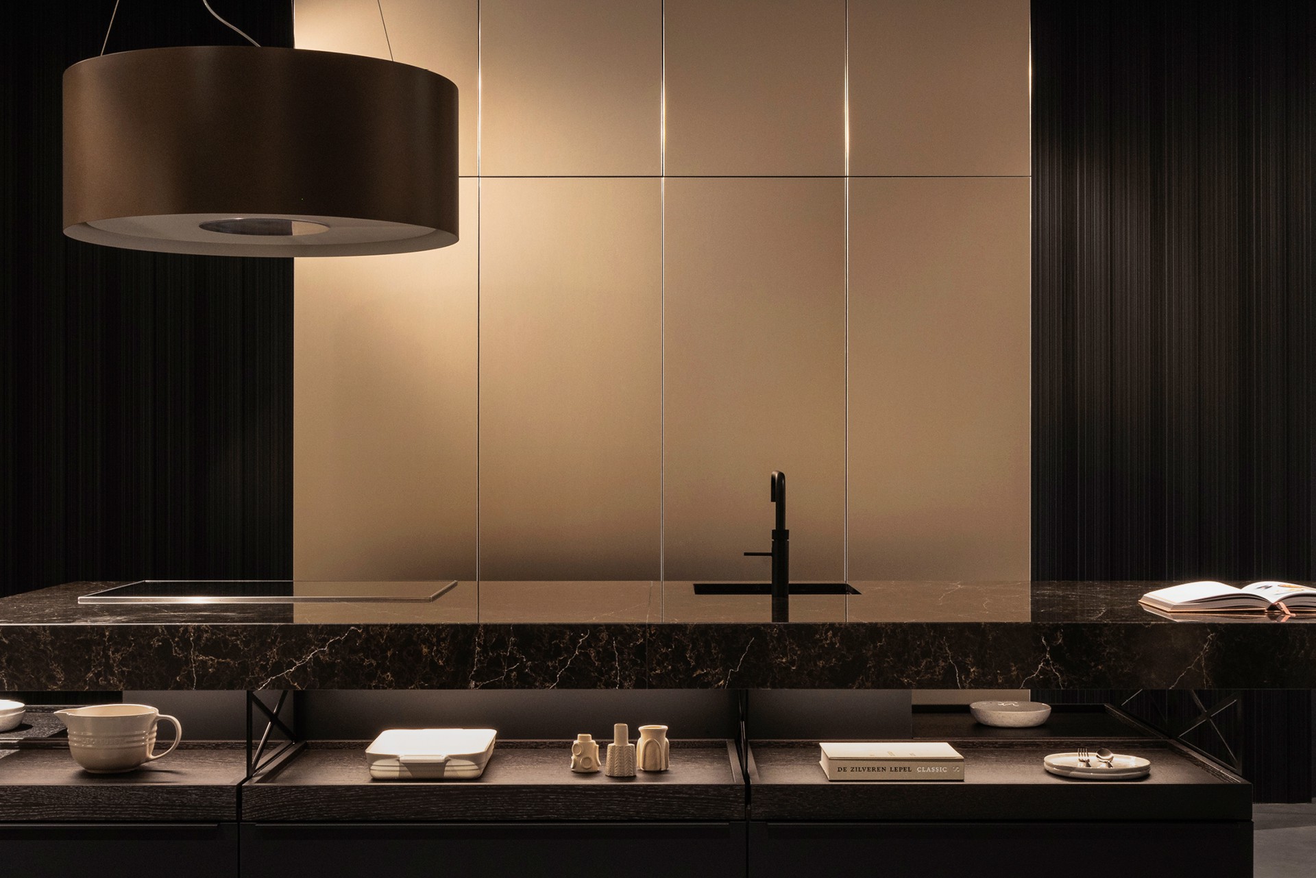 +MODO keukeneiland modern &rarr; Ontdek deze keuken 
